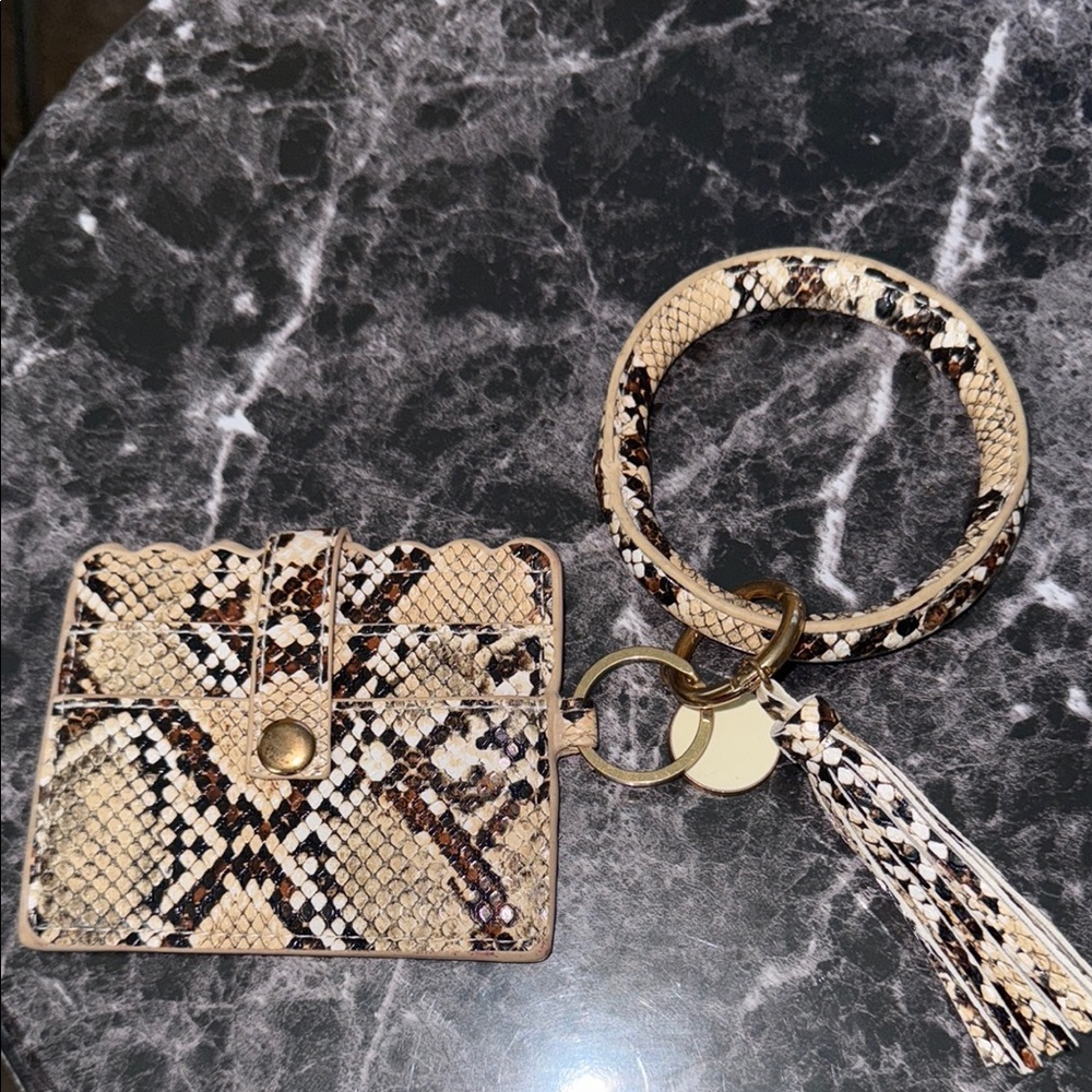 Cream and Brown Key & Card Holder with Snakeskin Pattern